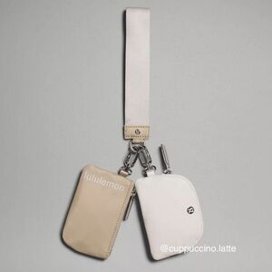 Lululemon Dual Pouch Wrislet